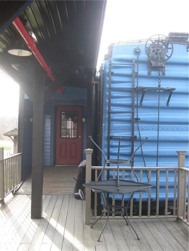 Retail For Lease: 5 Railroad St, Victor, NY 14564